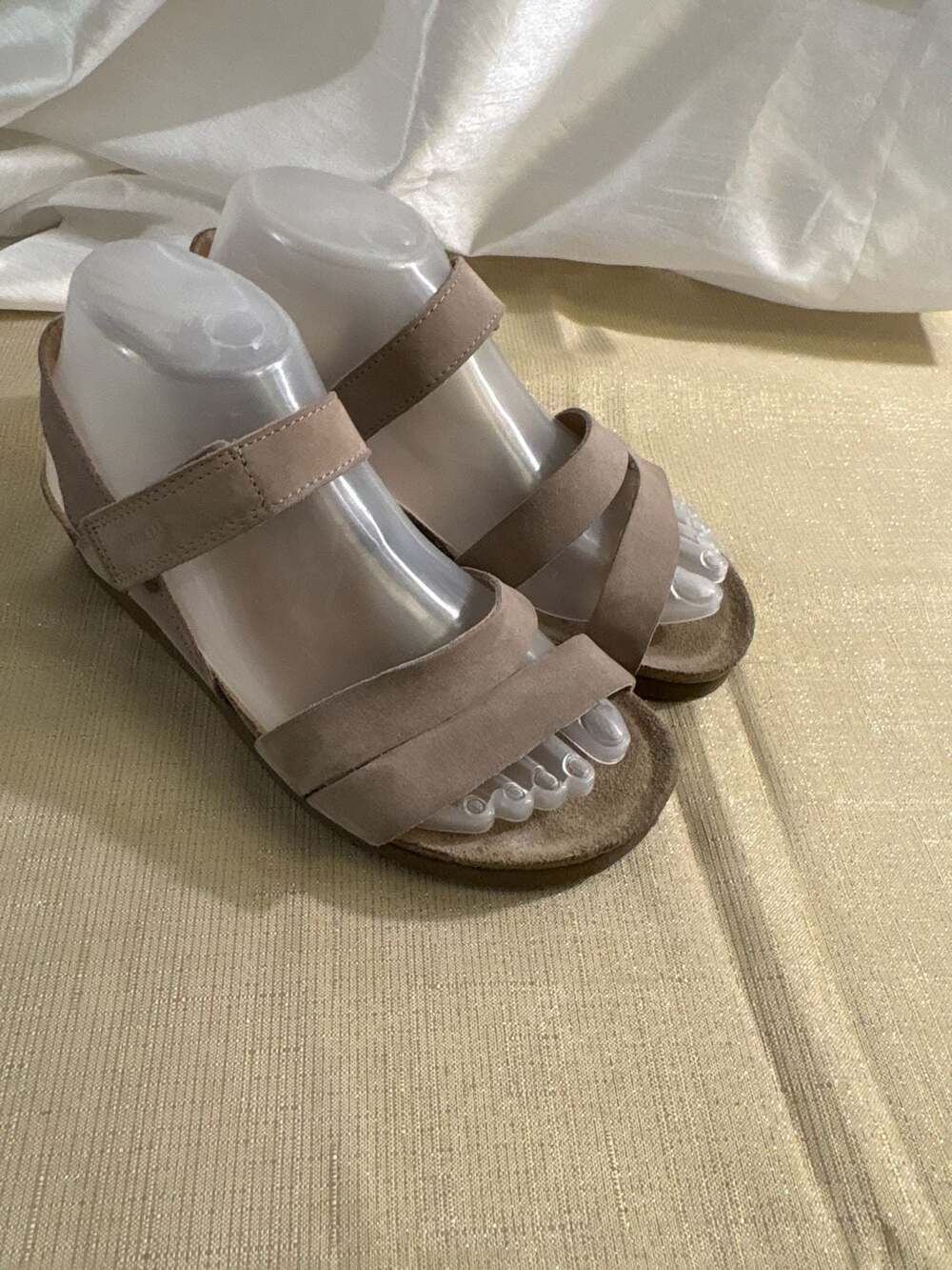 Naot Kayla Sandals Size 38 Taupe Leather Wedge